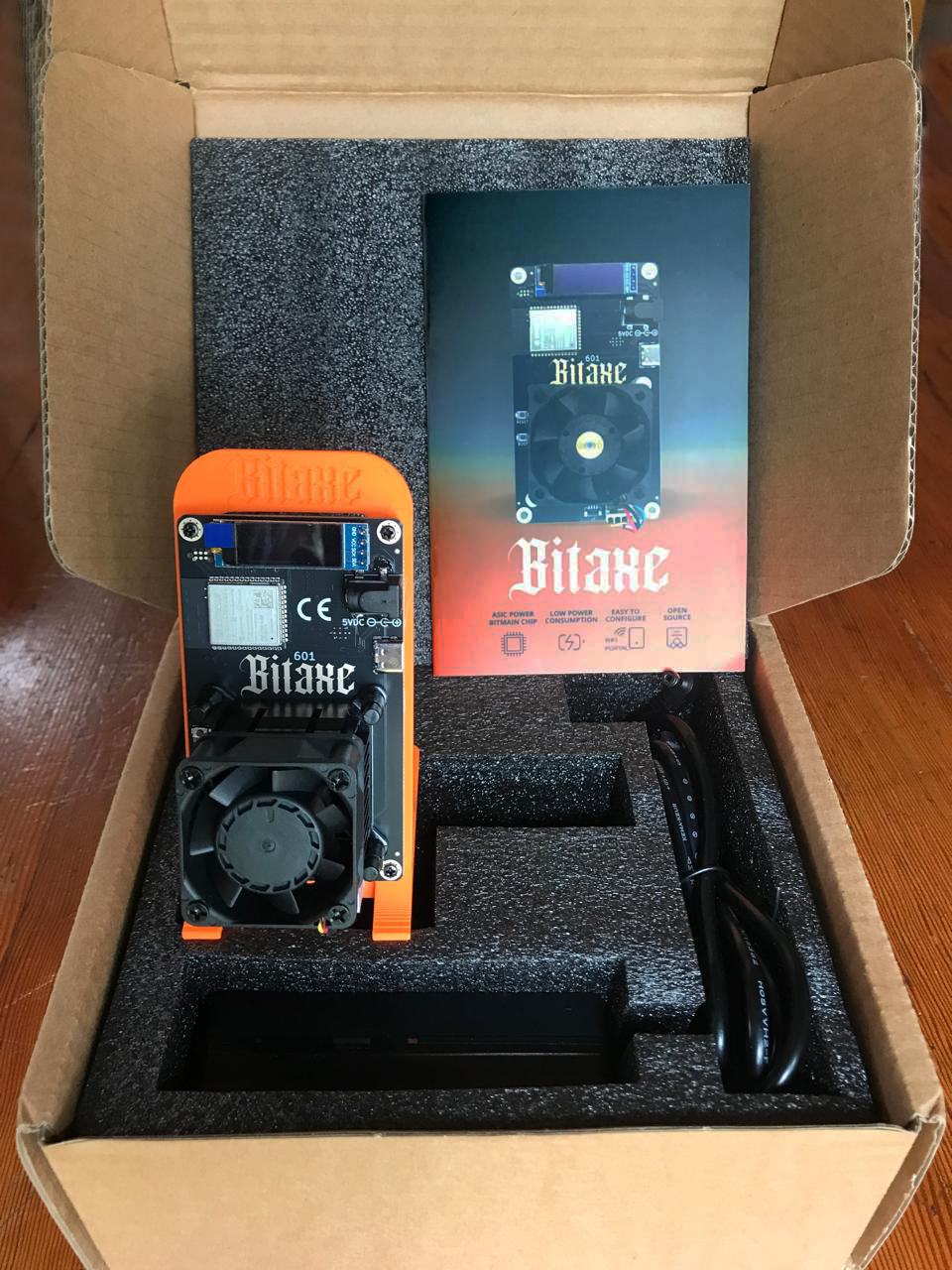 Bitaxe Gamma 2026 601 Mini ASIC Miner (1.5 TH/s, 18W)